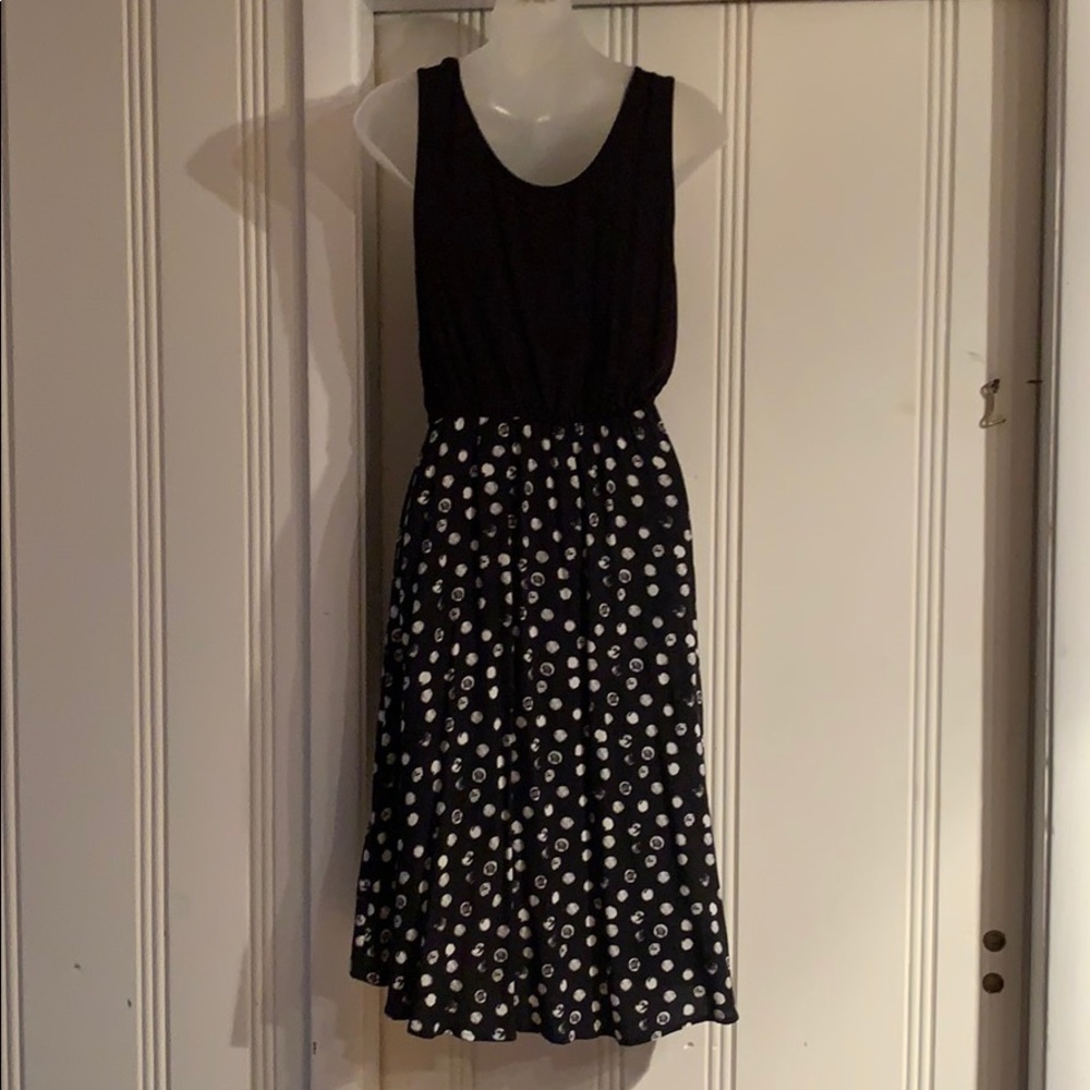 Suzy Shier Dress - Picture 2 of 2
